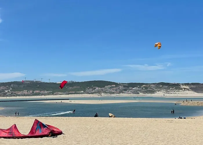 아파트 Spacious In Sunny Minutes To