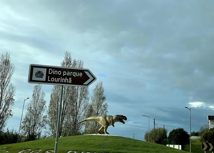 Spacious In Sunny Minutes To 로리냐