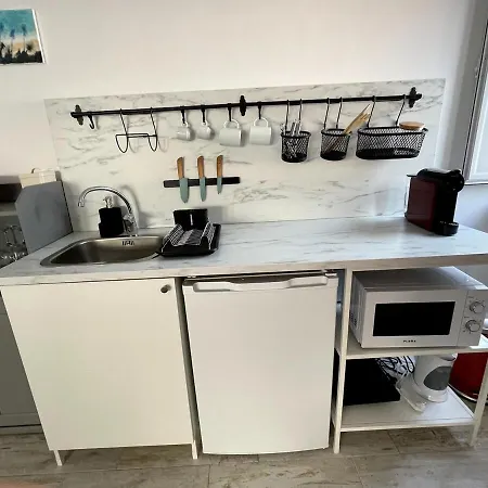 Spacious In Sunny Minutes To Apartamento *