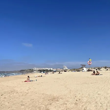 Spacious In Sunny Minutes To Lourinhã