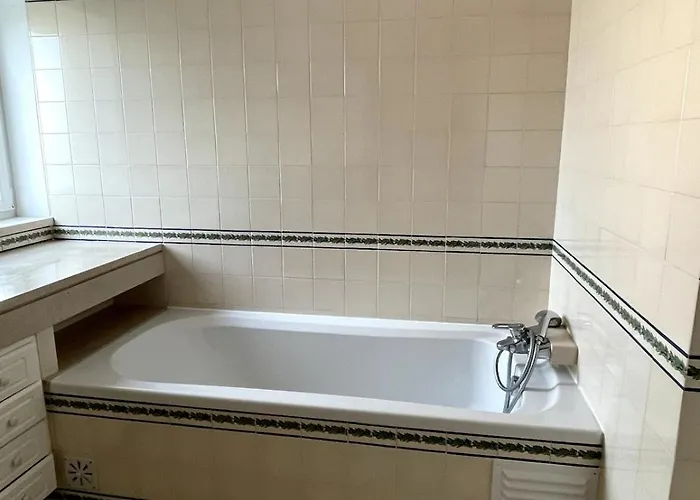 Spacious In Sunny Minutes To Apartmán Lourinhã